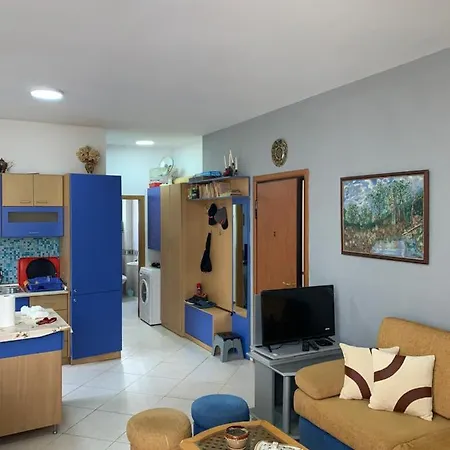 Quiet Place Apartmán Golem (Tirana)